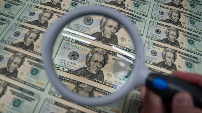 US Dollar Market Projection: The Currency Remains Strong and the investors pay attention to the risks in the world and the Fed policy 1 https d1e00ek4ebabms.cloudfront.net production dbacac5a d4c3 4b39 abb7 76ed306dc14e